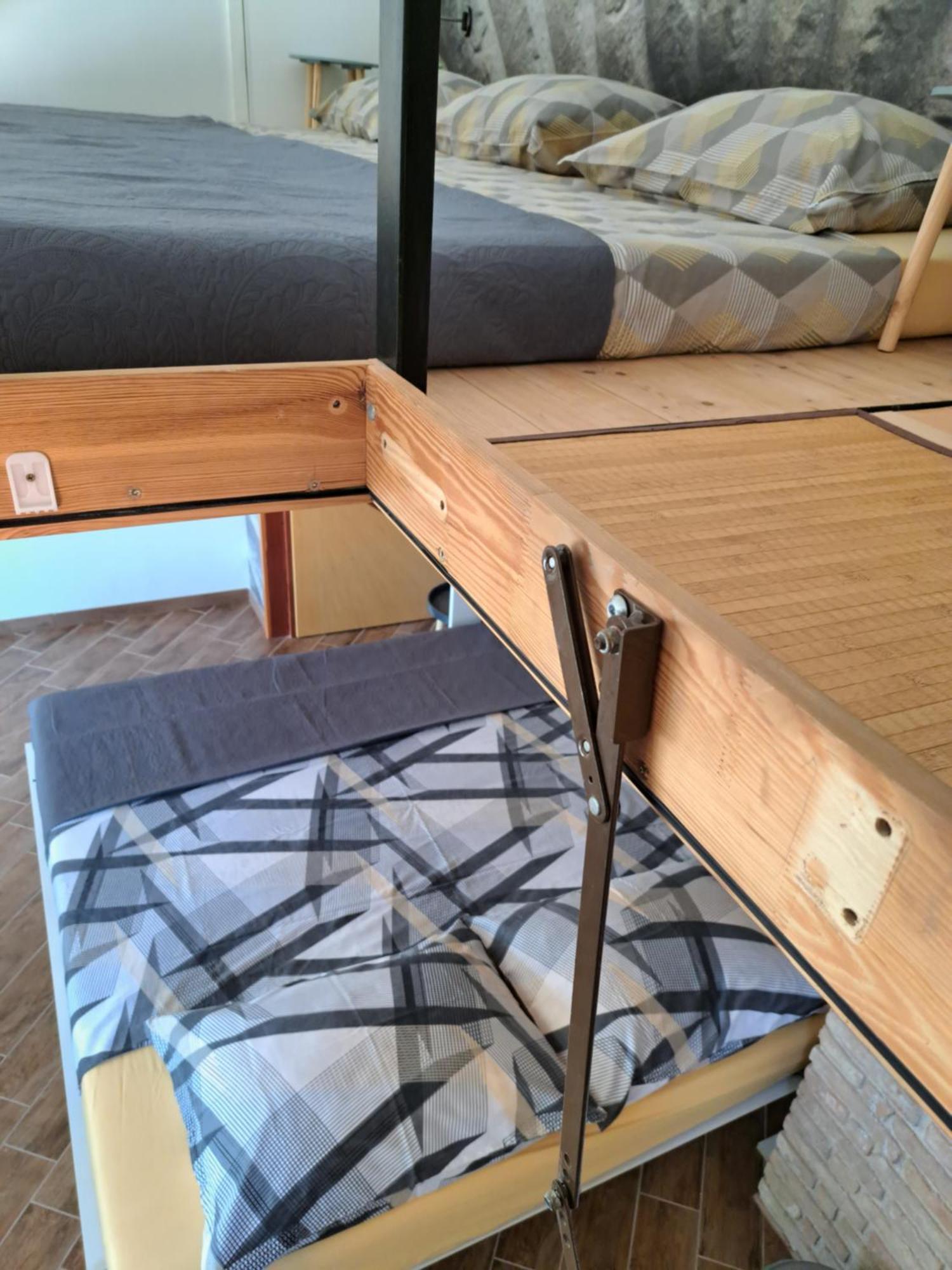 Apartamento Jardin Kapetanova Kuca Veli Iž Exterior foto