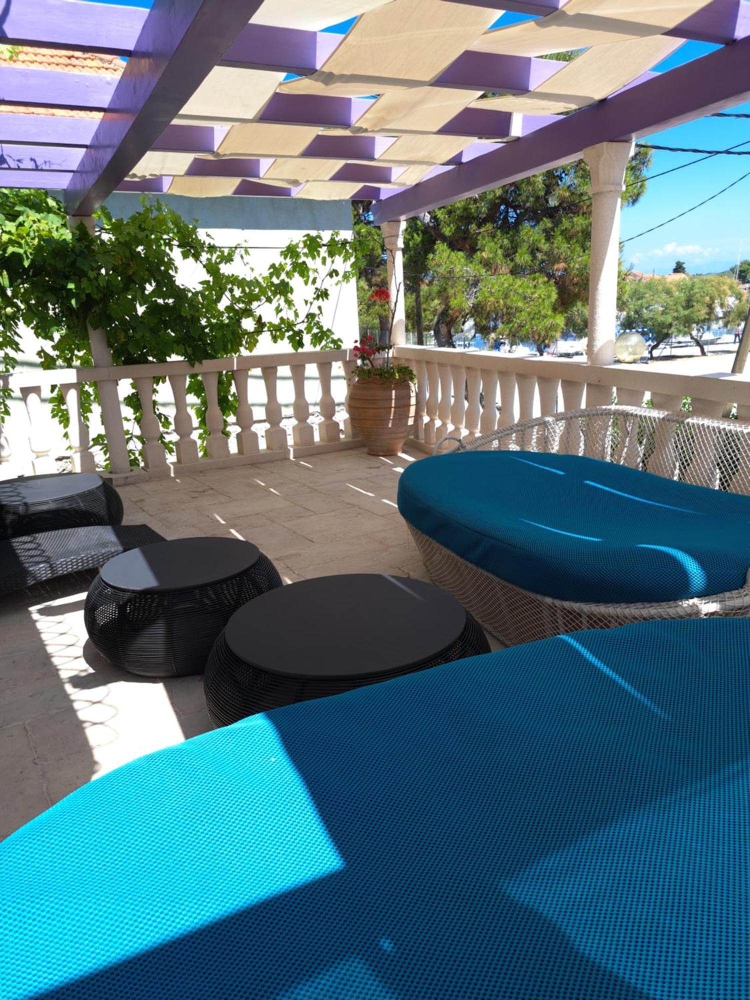 Apartamento Jardin Kapetanova Kuca Veli Iž Exterior foto