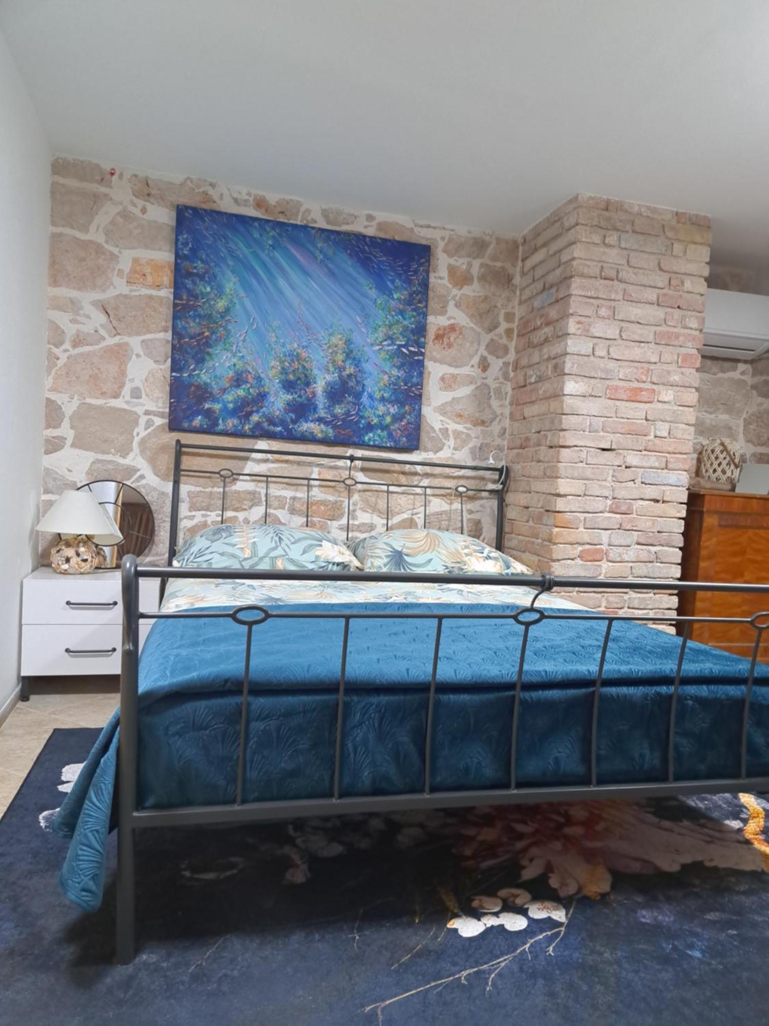Apartamento Jardin Kapetanova Kuca Veli Iž Exterior foto